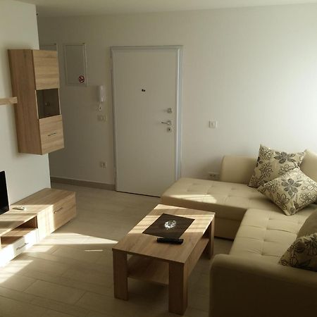 Apartments Rtina Benici エクステリア 写真
